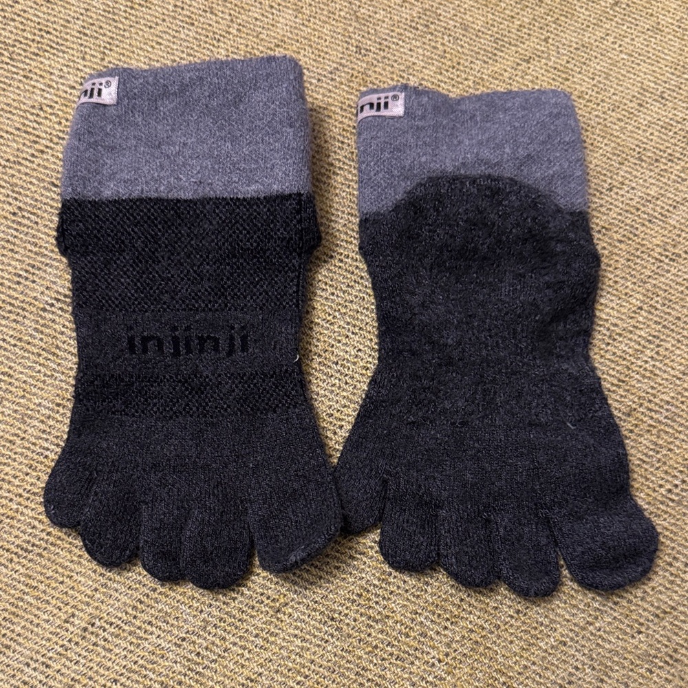 Injinji trail midweight mini-crew toe socks